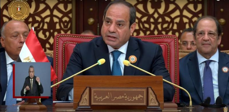 الرئيس السيسي: مصير المنطقة أهم وأكبر من أن يُمسك بها دعاة الحروب والمعارك الصفرية