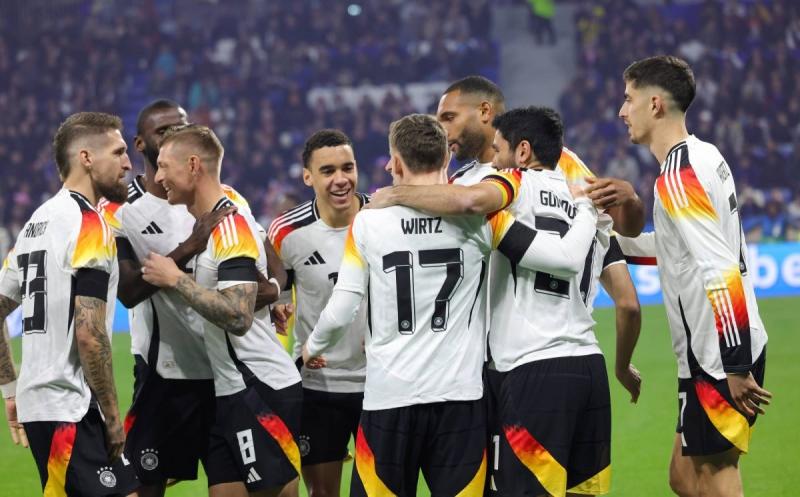 6 لاعبين من الدوري الألماني في قائمة هولندا استعدادا لأمم أوروبا