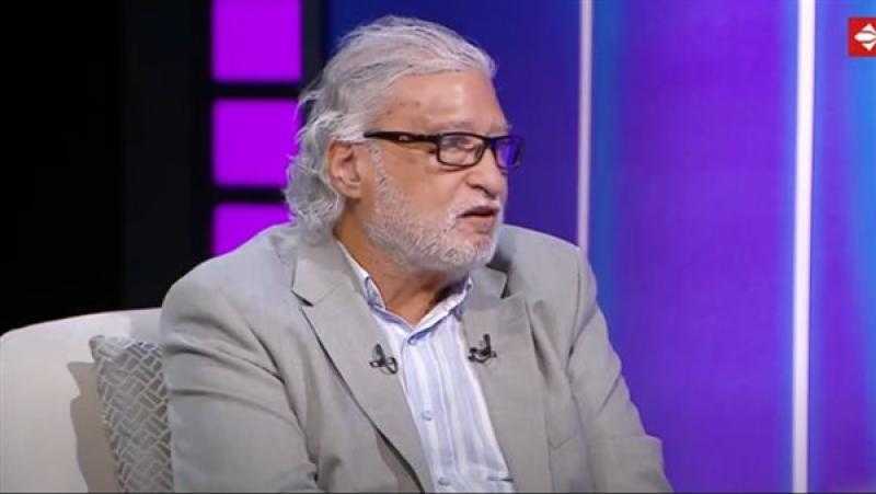 محسن أحمد: أحمد زكي فنان شديد الموهبة والتواضع