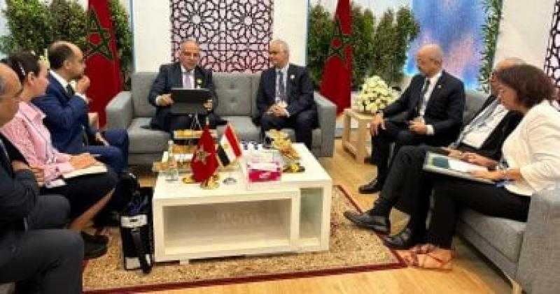 وزير الرى يلتقى نظيره المغربى فى إندونيسيا لبحث التعاون المشترك