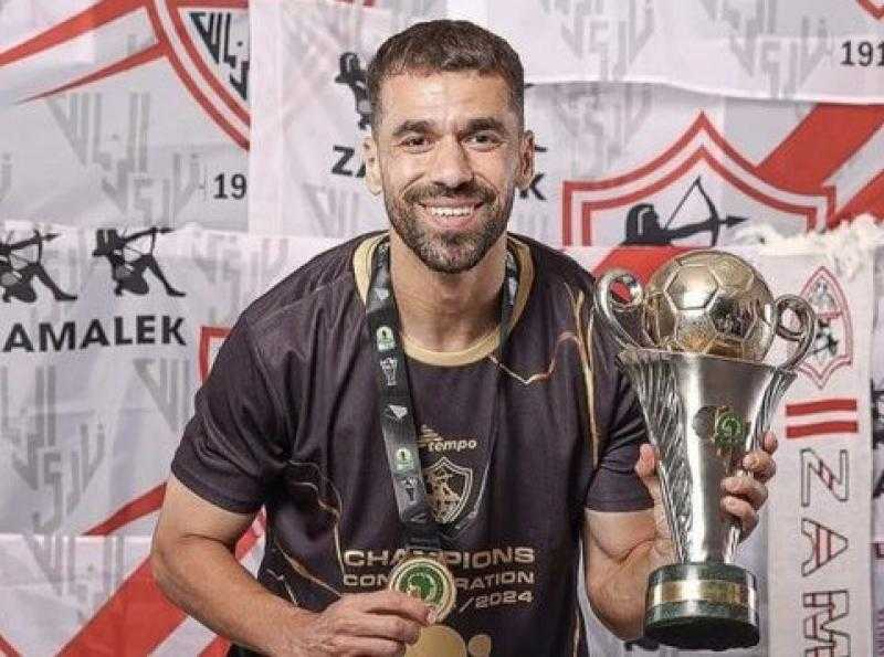 نجم الأهلي السابق يسخر من عبدالله السعيد بسبب الكونفدرالية
