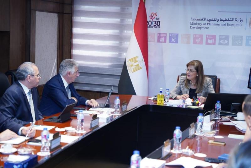 د هالة السعيد: تدريب 50 سيدة للتصدير في مجالات الحِرَف اليدوية والتراثية