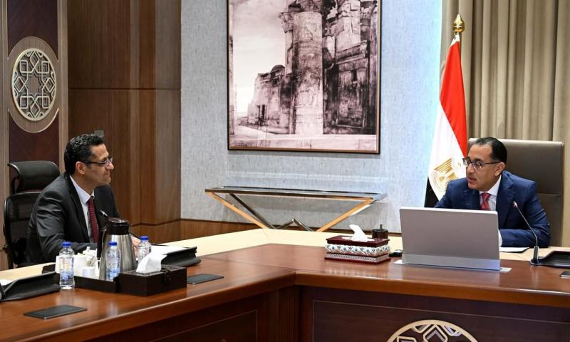 نقيب الصحفيين: رئيس الوزراء وعد بدراسة الحلول لتنفيذ جميع مطالب الجماعة الصحفية