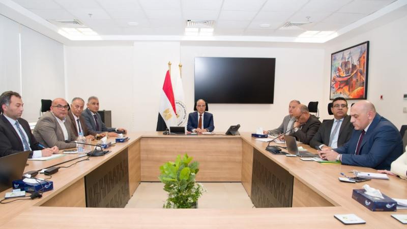وزير الري: نعمل على تحسين أداء المنشآت المائية ورفع كفاءتها التشغيلية