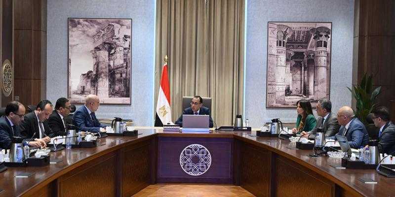 رئيس الوزراء يلتقي مسئولي شركة ”هاير مصر” لتصنيع الأجهزة المنزلية