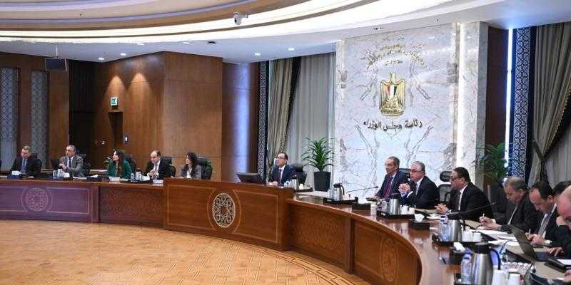 رئيس الوزراء يترأس الاجتماع الدوري لمتابعة ترتيبات مؤتمر الاستثمار المصري-الأوروبي