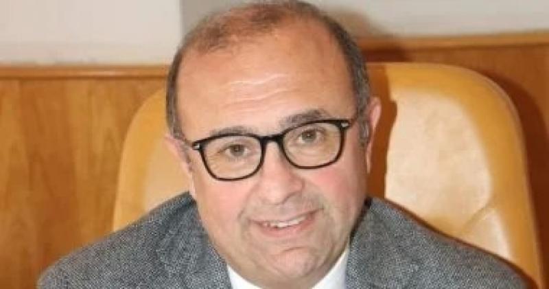 غرفة بورسعيد التجارية: مد العمل بقرار إعفاء بعض السلع المستوردة يعمل على استقرار الأسعار
