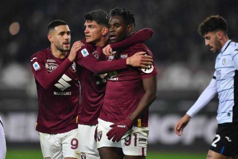 أتالانتا يهزم تورينو بثلاثية في الدوري الإيطالي