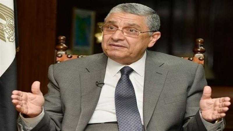 غدا.. وزير الكهرباء يفتتح محطة رياح خليج السويس