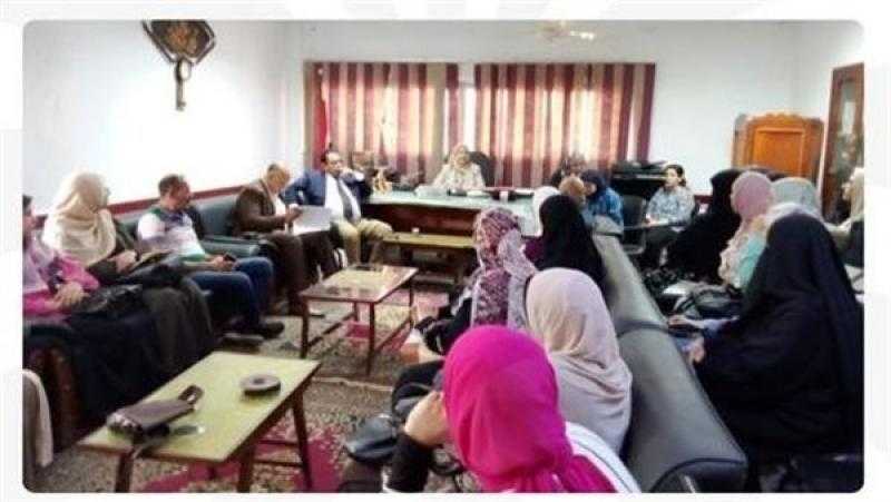وزارة العمل تفعل دور مكاتب السلامة والصحة المهنية في متابعة المنشآت بالقليوبية