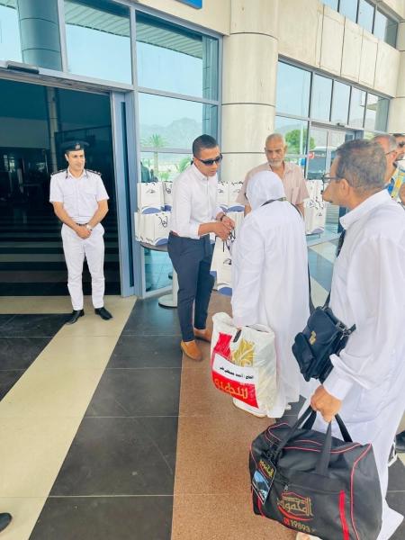 وزير النقل يتابع انطلاق أول أفواج الحج البري من ميناء نويبع البحري.. صور