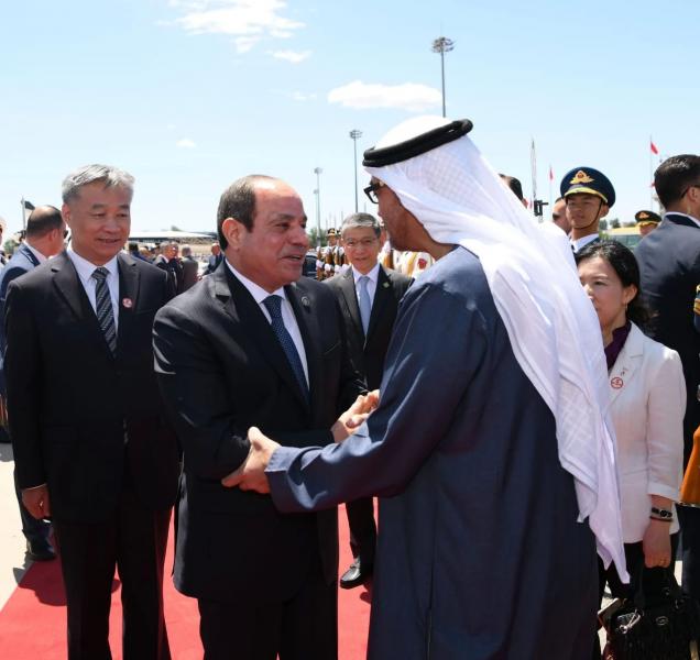 لقاء أخوى يجمع الرئيس السيسى والشيخ محمد بن زايد فى الصين