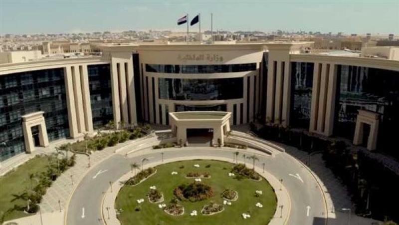 تعرف على موعد انتهاء مهلة الأجانب الموجودين بالبلاد المعفيين من تراخيص الإقامة