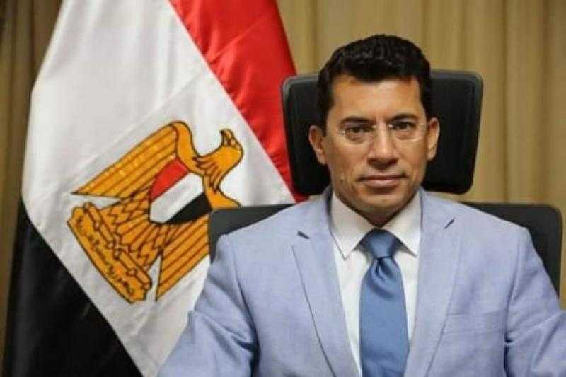 وزير الرياضة : دعم المنتخب واجب وطني.. وهناك خطاب رسمى لحل أزمة فيتوريا