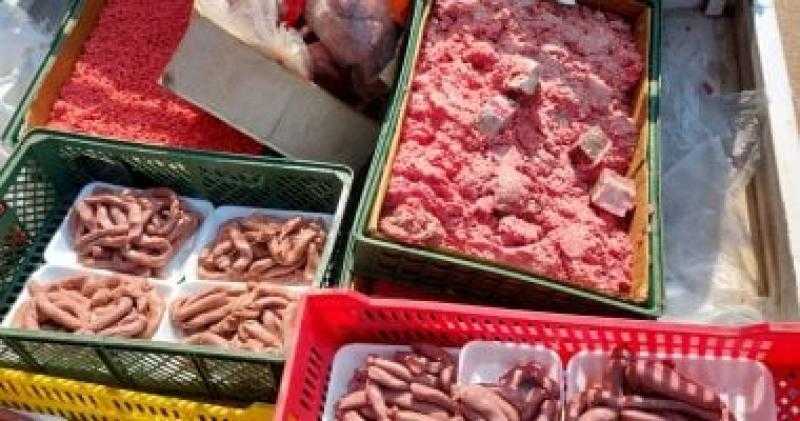 مصادرة لحوم ودواجن وأسماك مملحة مجهولة المصدر في الغربية