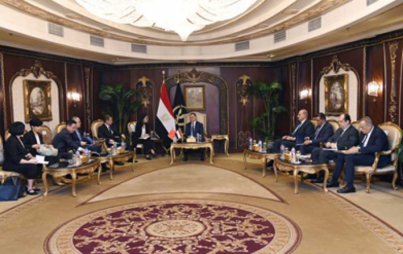 وزير الداخلية يستقبل وفدًا أمنيًا من وزارة الأمن العام بجمهورية الصين الشعبية