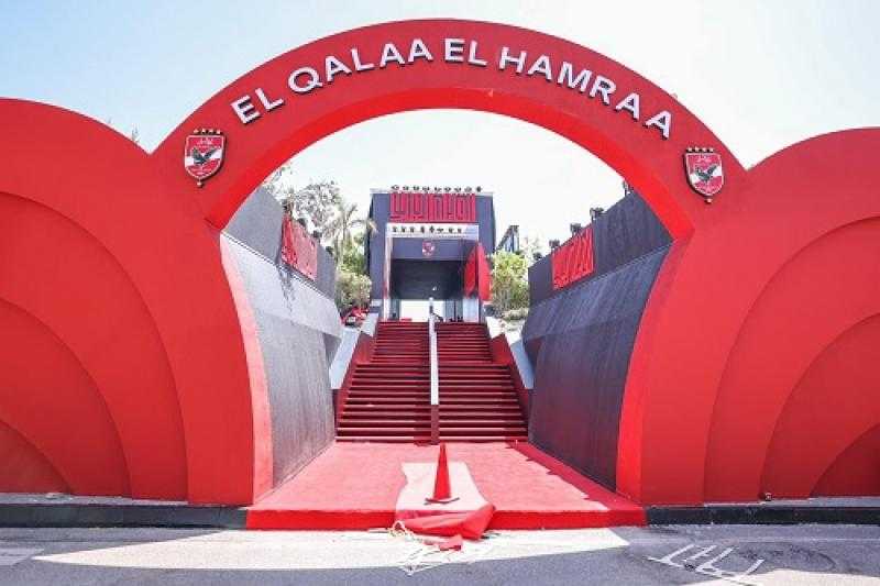 ماركا الإسبانية عن مشروع الأهلي: حلم عمر لطفي يصبح حقيقة
