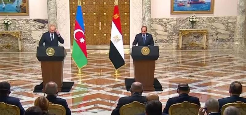 تعزيز التعاون بكل المجالات والتنسيق بشأن القضايا المشتركة.. كلمة الرئيس بالمؤتمر الصحفي مع نظيره الأذربيجاني