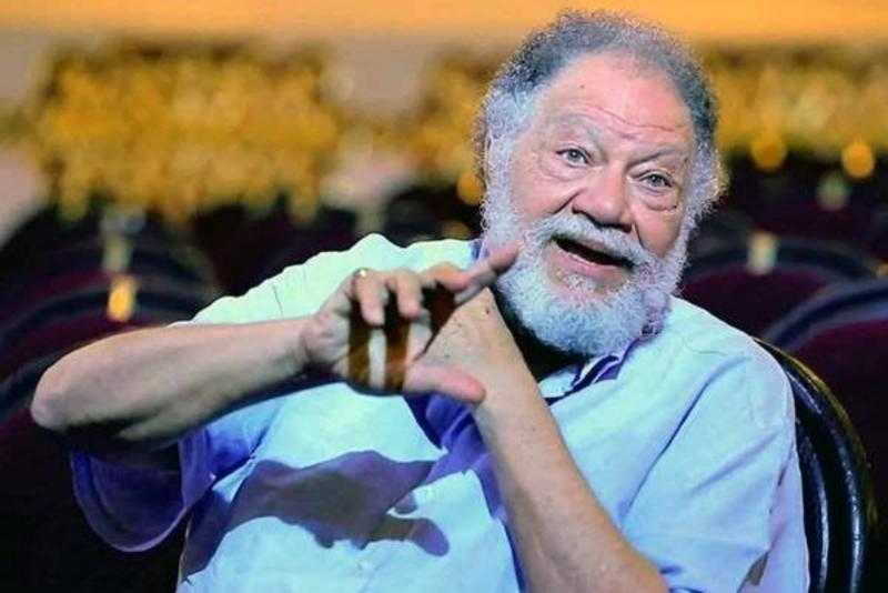 يحيى الفخراني: فيه فنانات بيعلنوا قيمة أجور غير حقيقية وبيعلوا على بعض