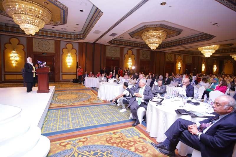 وزيرة التضامن تعلن دعم صندوق استثمار شفاء الأورمان الخيري بـ 25 مليون جنيه