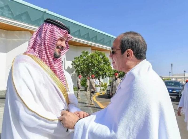 الرئيس عبد الفتاح السيسى يغادر المدينة المنورة
