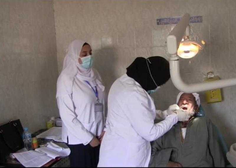 الكشف على 1252 مريضًا فى قافلة طبية إلى وحدة الشروق بالبحيرة