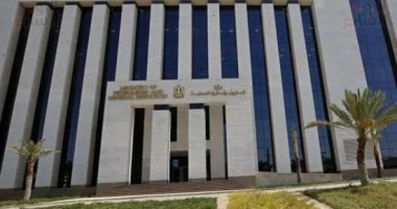 15 دولار للبرميل.. تعرف على الأسعار العالمية للبترول اليوم الاثنين