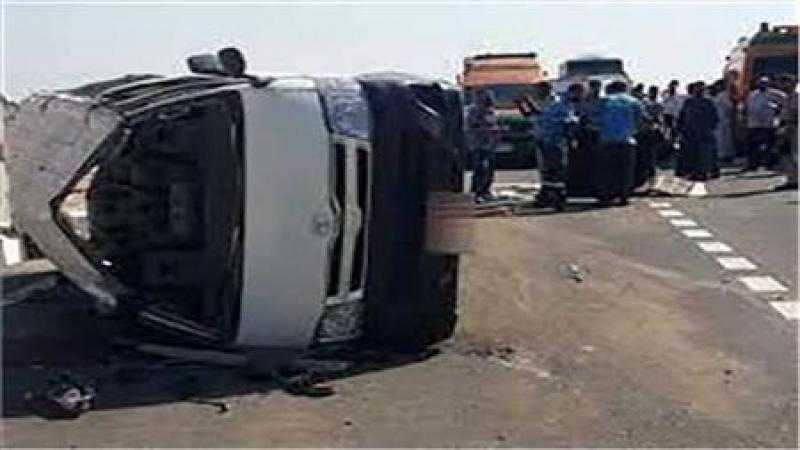 مصرع شخص وإصابة 14 آخرين في حادث تصادم بالقليوبية