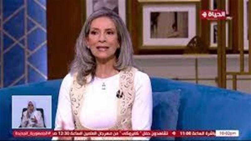 ألفت إمام: المسرح له رهبة خاصة.. وأحاول الحفاظ على الطابع الكوميدي