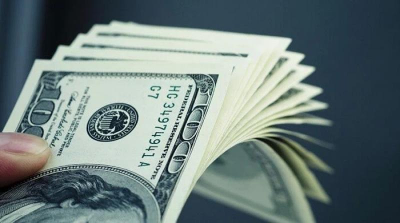 سعر الدولار اليوم مقابل الجنيه المصرى.. العملة الأمريكية تتراجع 35 قرشا