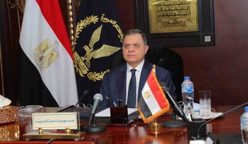 وزير الداخلية مهنئا الرئيس السيسى بذكرى 30 يونيو: ملحمة من العطاء