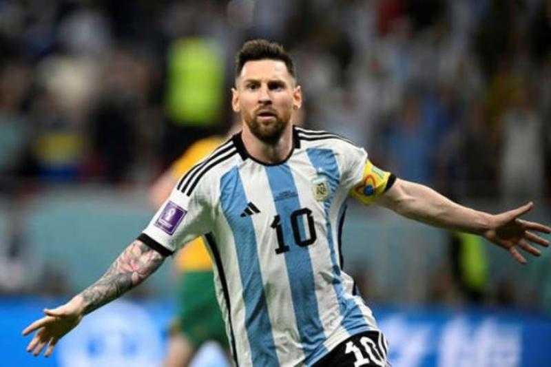 الإصابة تهدد مشاركة ميسي أمام بيرو في كوبا أمريكا