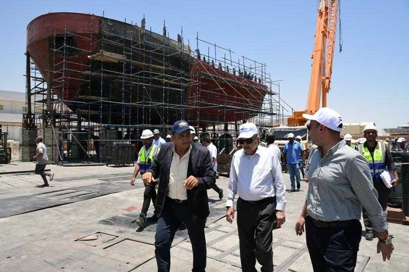 الفريق أسامة ربيع: نسعى لتوطين الصناعات البحرية والصناعات الثقيلة وإعادة الريادة للترسانات الوطنية