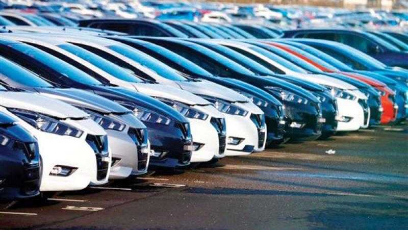 رابطة مصنعي السيارات عن ارتفاع الأسعار: أصحاب المعارض قرروا السحب والتخزين