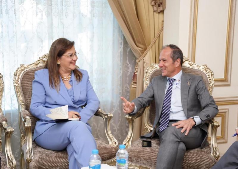 نشاط مكثف لوزيرة التخطيط والتنمية الاقتصادية خلال فعاليات مؤتمر الاستثمار بين مصر والاتحاد الأوروبي