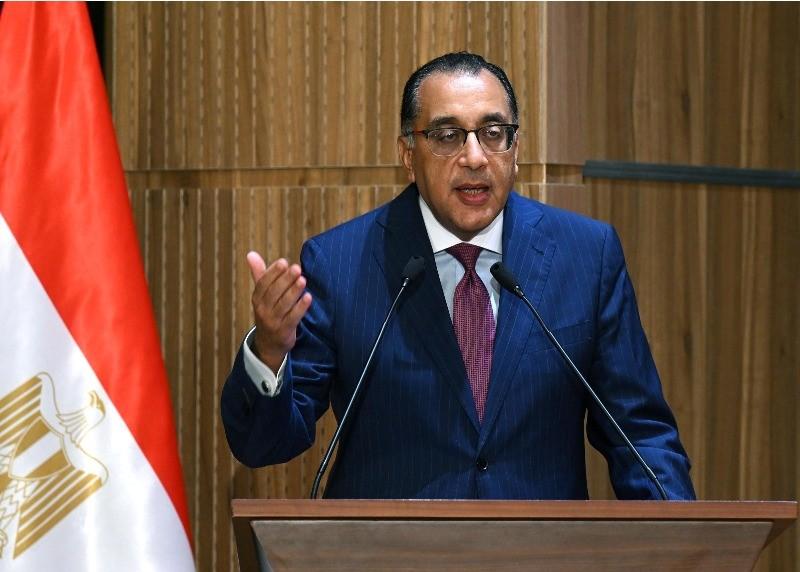 رئيس الحكومة يناشد المصريين: «سيبوا الوزراء يشتغلوا وبعدين نقيّمهم»
