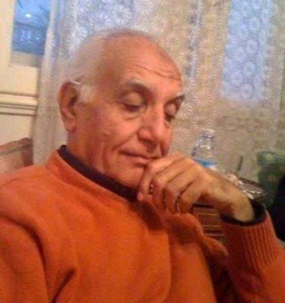 أشرف زكي يودع مدير التصوير عصام فريد: «اللهم اغفر له وارحمه»