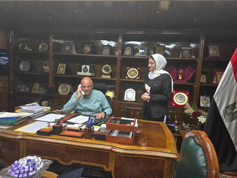 محافظ القليوبية يجري اتصالا تليفونيا بالأولي على الدبلومات الفنية بمدرسة مسطرد الزراعية المتقدمة
