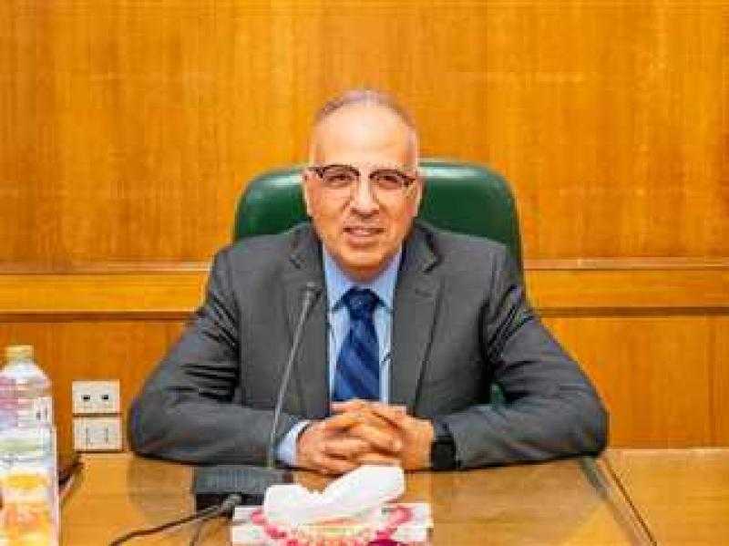وزير الري يتابع إجراءات توفير المناسيب اللازمة لتشغيل محطات مياه الشرب