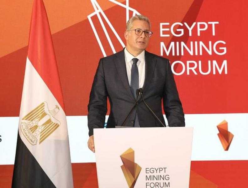 وزير البترول: 7.3 مليون أوقية احتياطى مصر من الذهب
