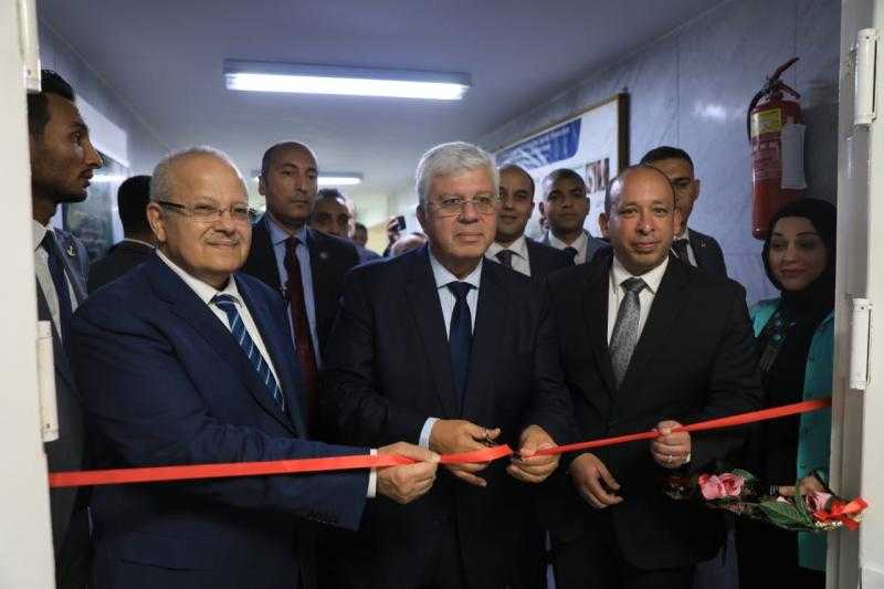 وزير التعليم العالي ورئيس جامعة القاهرة يشهدان افتتاح المؤتمر العلمي السنوي لكلية الطب