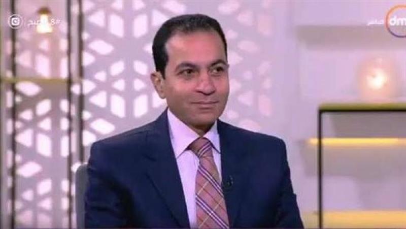 خبير اقتصادي: المشروعات القومية خلقت فرص عمل وقللت معدل البطالة