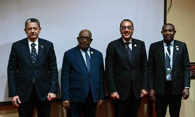 رئيس الوزراء يلتقي رئيس جمهورية جُزر القمر