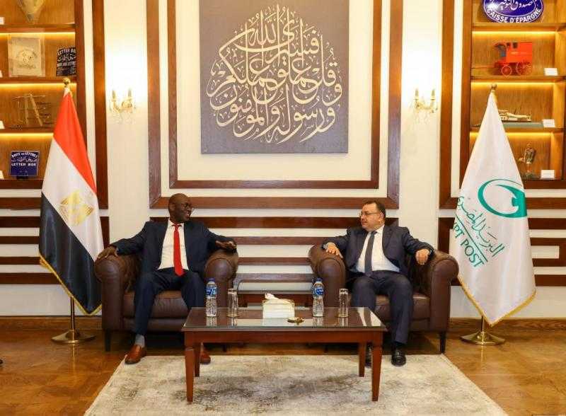 ”رئيس البريد المصري” يستقبل المدير العام للبريد السوداني لبحث أوجه التعاون المشترك