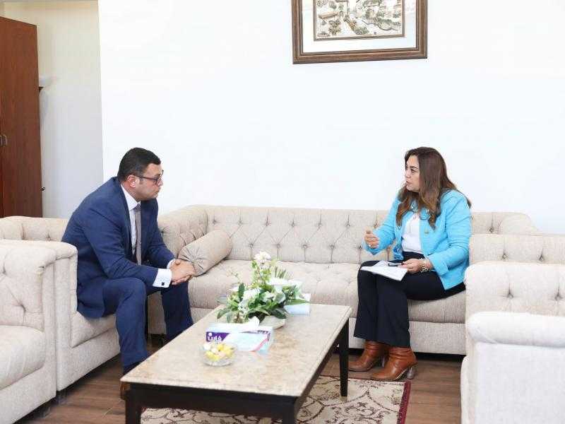 وزيرا التنمية المحلية والإسكان يستعرضان تحضيرات المنتدى الحضرى العالمى ”WUF12”