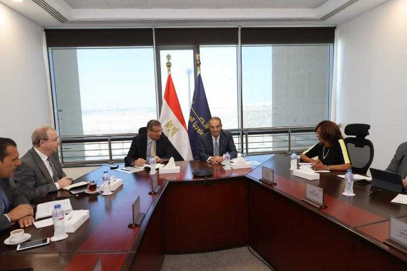 وزيرا الاتصالات والزراعة يتابعان تنفيذ مشروعات التطوير التكنولوجى واستخدام الذكاء الاصطناعى