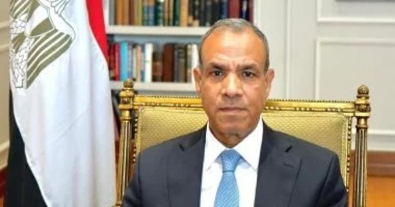 وزير الخارجية والهجرة يؤكد لمسؤول أممى ضرورة إنهاء الحرب الدائرة فى غزة