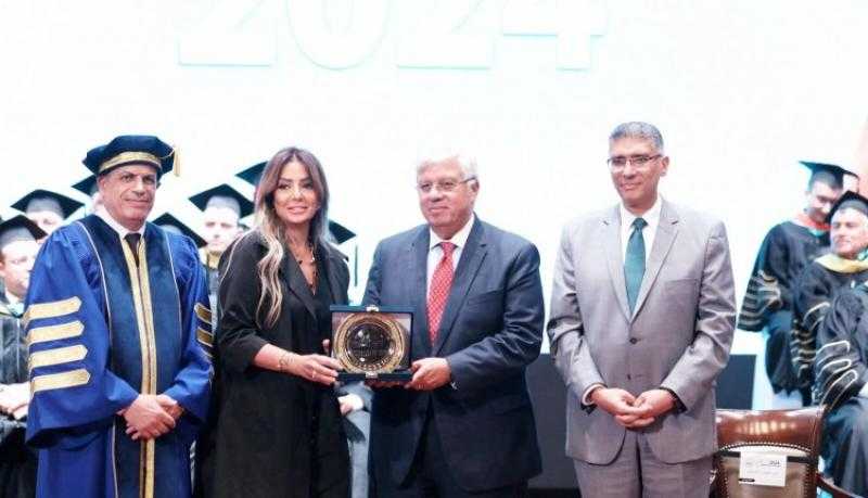 «جامعة زويل للعلوم» تكرّم البنك المركزي لدوره في دعم المنظومة التعليمية