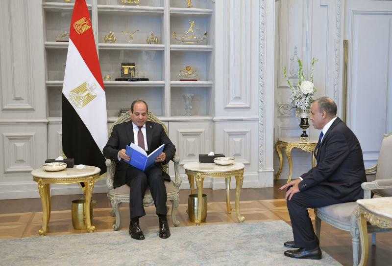 الرئيس السيسي يستعرض التقرير التنفيذي الثاني للإستراتيجية الوطنية لحقوق الإنسان