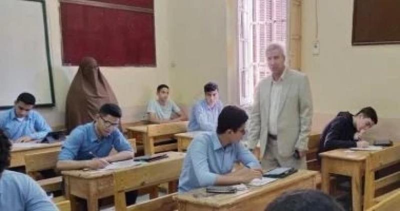 وزير التعليم يعتمد جدول امتحانات شهادة إتمام الثانوية العامة دور ثان 2024